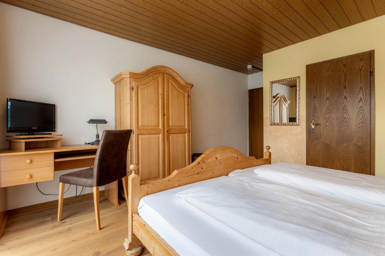 Landgasthof Moser & Restaurant Bootshaus Windorf  외부 사진