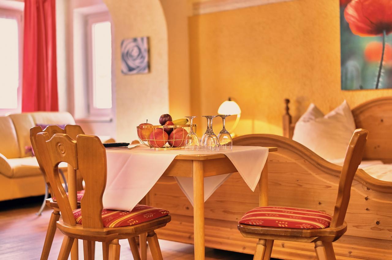 Landgasthof Moser & Restaurant Bootshaus Windorf  외부 사진