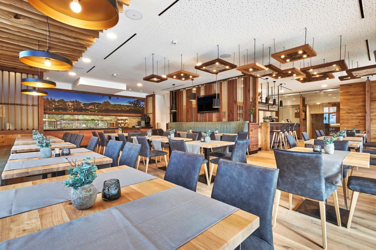 Landgasthof Moser & Restaurant Bootshaus Windorf  외부 사진